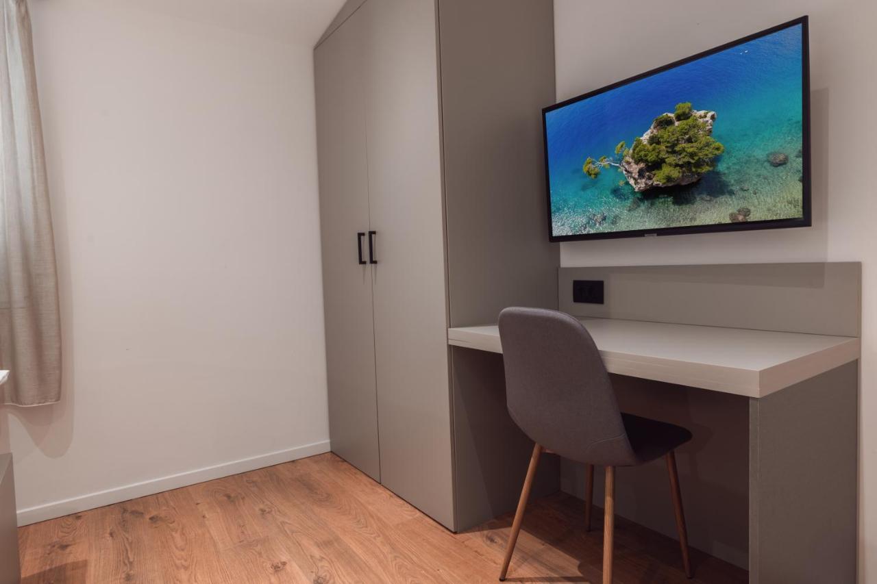 Apartmani Stipe Брела Екстериор снимка