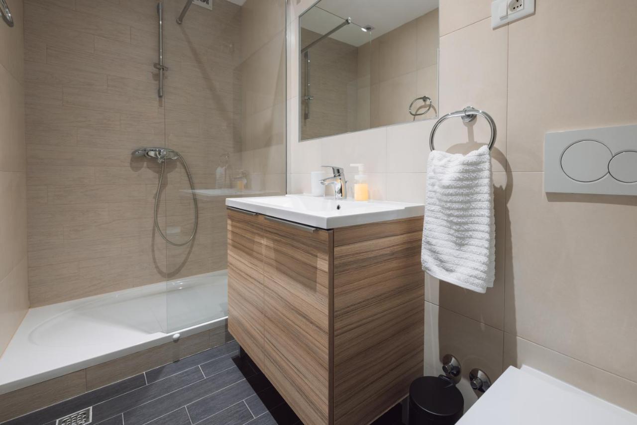 Apartmani Stipe Брела Екстериор снимка